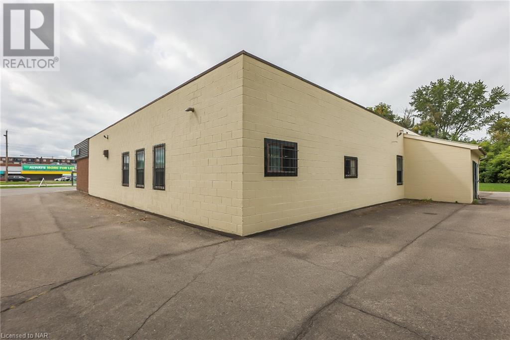 340 Thorold Road, Welland, Ontario  L3C 3W6 - Photo 5 - 40490107