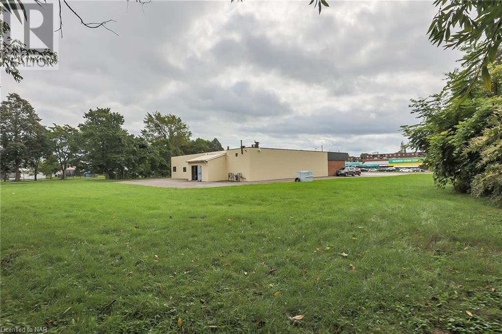 340 Thorold Road, Welland, Ontario  L3C 3W6 - Photo 7 - 40490107
