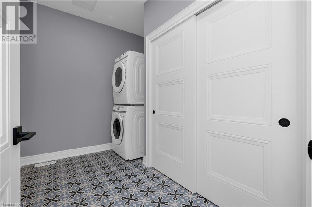 Unit 7 Clarence Street, Port Colborne, Ontario  L3K 0A8 - Photo 18 - 40490507
