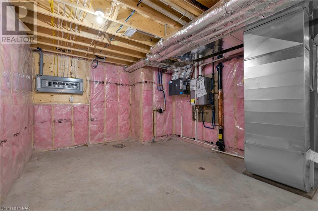 Unit 7 Clarence Street, Port Colborne, Ontario  L3K 0A8 - Photo 28 - 40490507