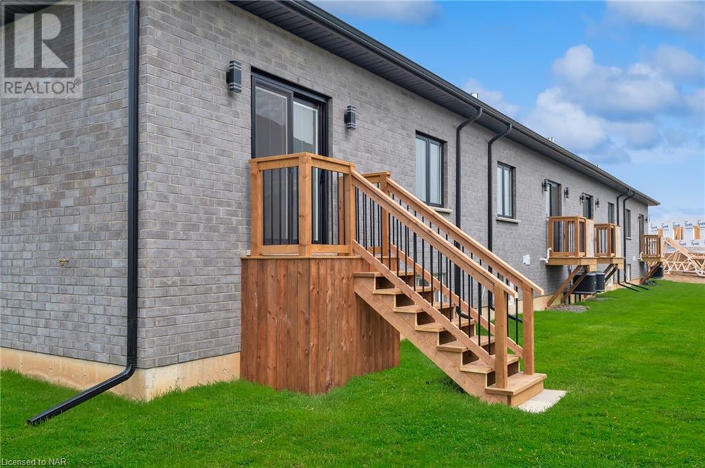 Unit 7 Clarence Street, Port Colborne, Ontario  L3K 0A8 - Photo 6 - 40490507