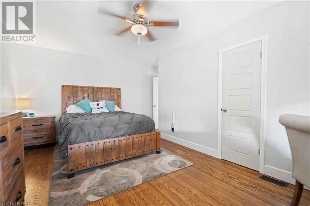 16 Chalmers Street, St. Catharines, Ontario  L2M 5C8 - Photo 10 - 40487022