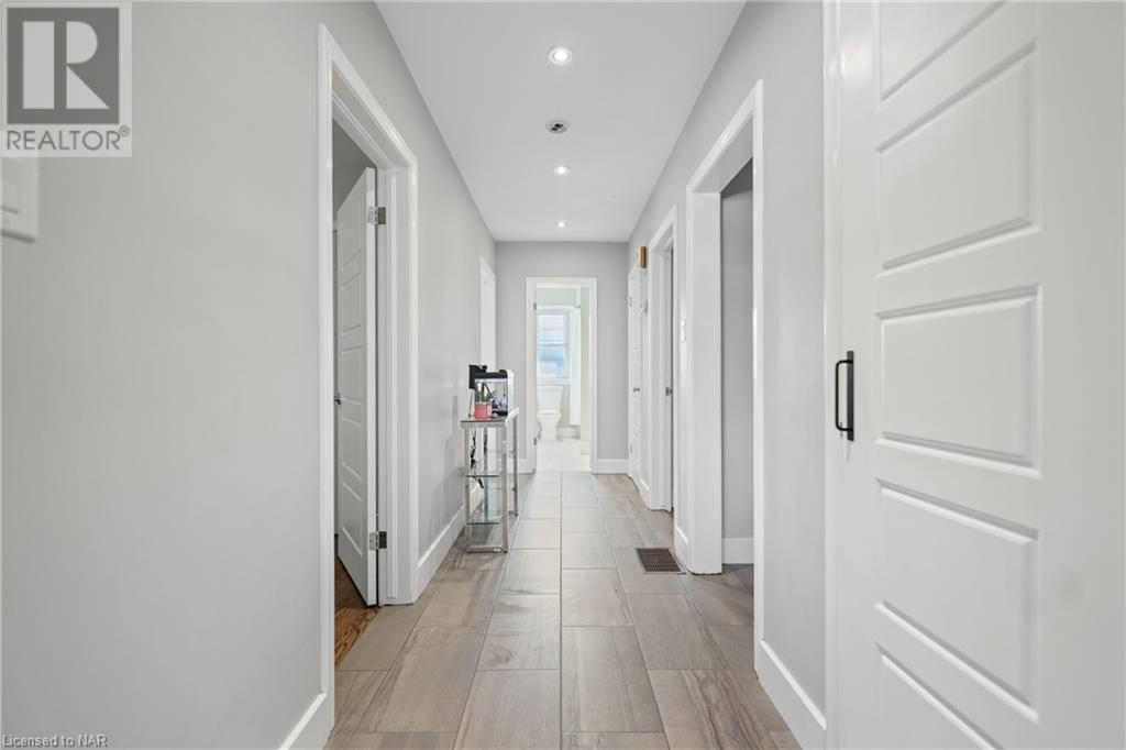 16 Chalmers Street, St. Catharines, Ontario  L2M 5C8 - Photo 16 - 40487022