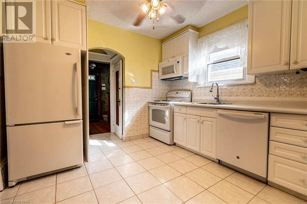5400 Cedar Street, Niagara Falls, Ontario  L2E 2V3 - Photo 11 - 40489969