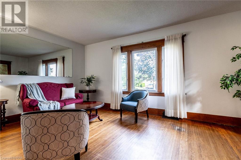 5400 Cedar Street, Niagara Falls, Ontario  L2E 2V3 - Photo 7 - 40489969