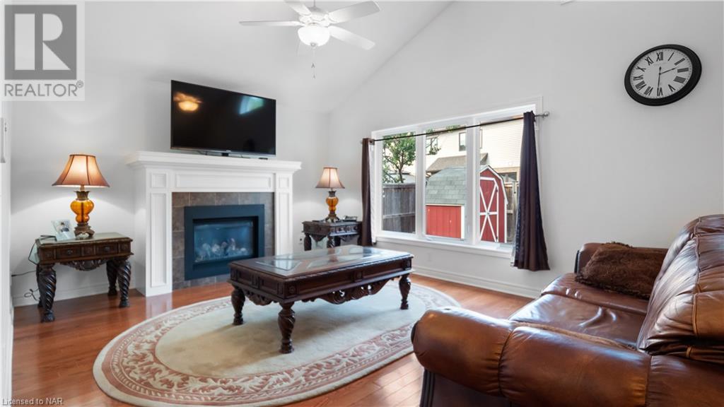 52 Wilfrid Laurier Crescent, St. Catharines, Ontario  L2P 0A3 - Photo 10 - 40491219