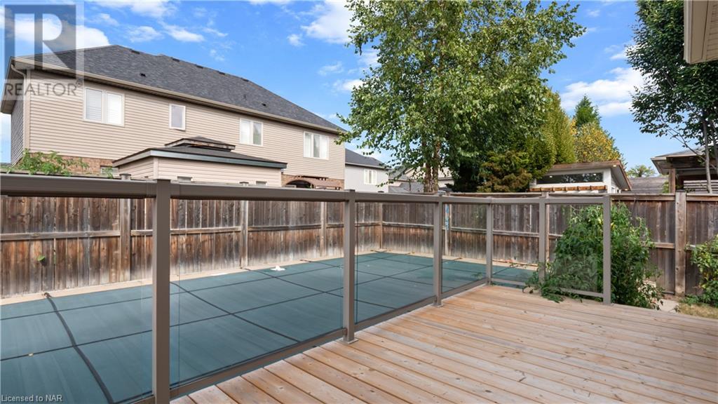 52 Wilfrid Laurier Crescent, St. Catharines, Ontario  L2P 0A3 - Photo 25 - 40491219