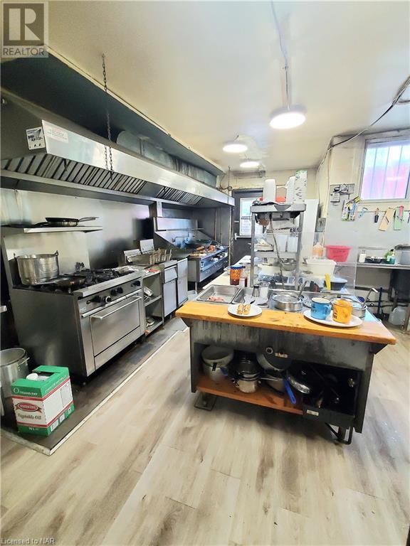 3521 Portage Rd., Niagara Falls, Ontario  L2J 2K5 - Photo 7 - 40491557