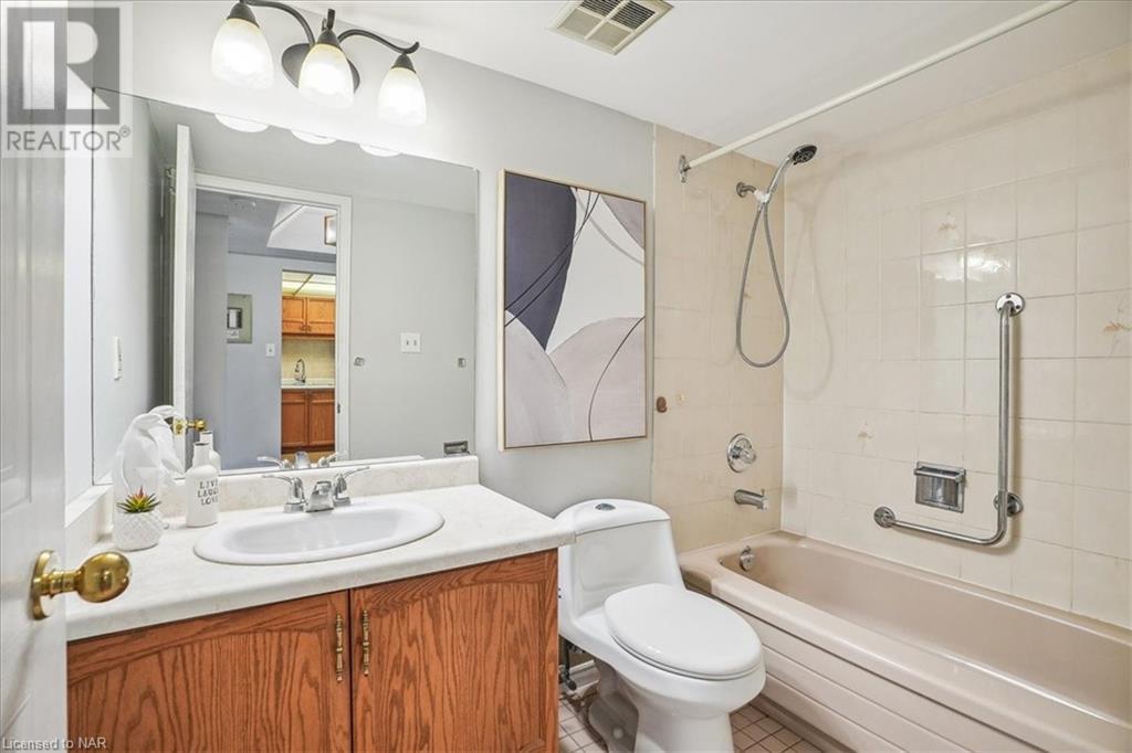 1225 North Shore Boulevard Unit# 408, Burlington, Ontario  L7S 1Z6 - Photo 17 - 40491428