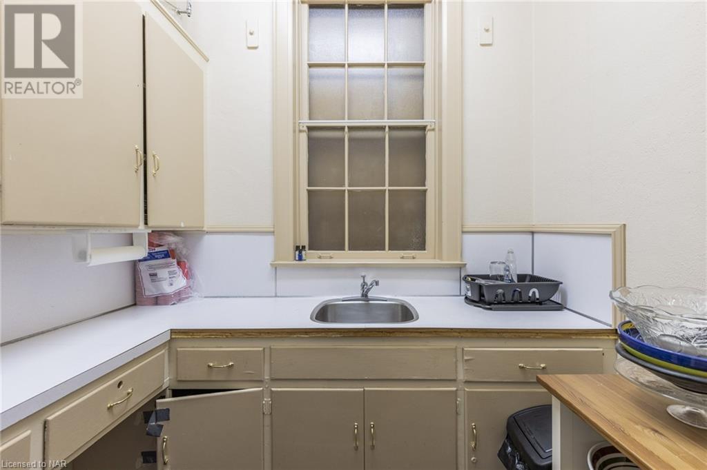105 Maple Street, St. Catharines, Ontario  L2R 2B4 - Photo 19 - 40479535