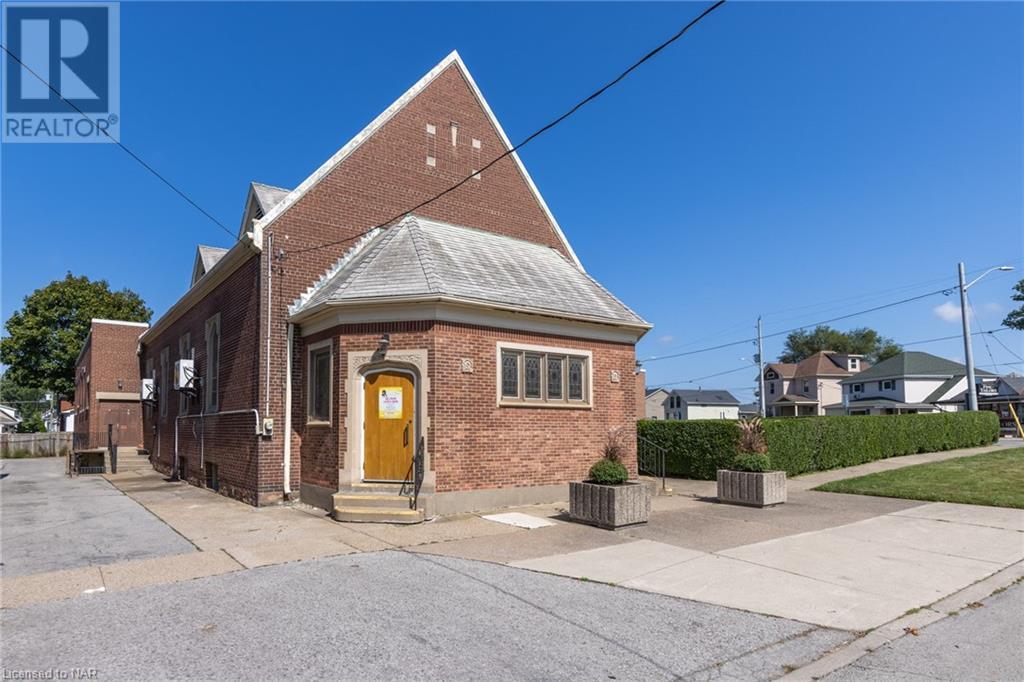 105 Maple Street, St. Catharines, Ontario  L2R 2B4 - Photo 8 - 40479535