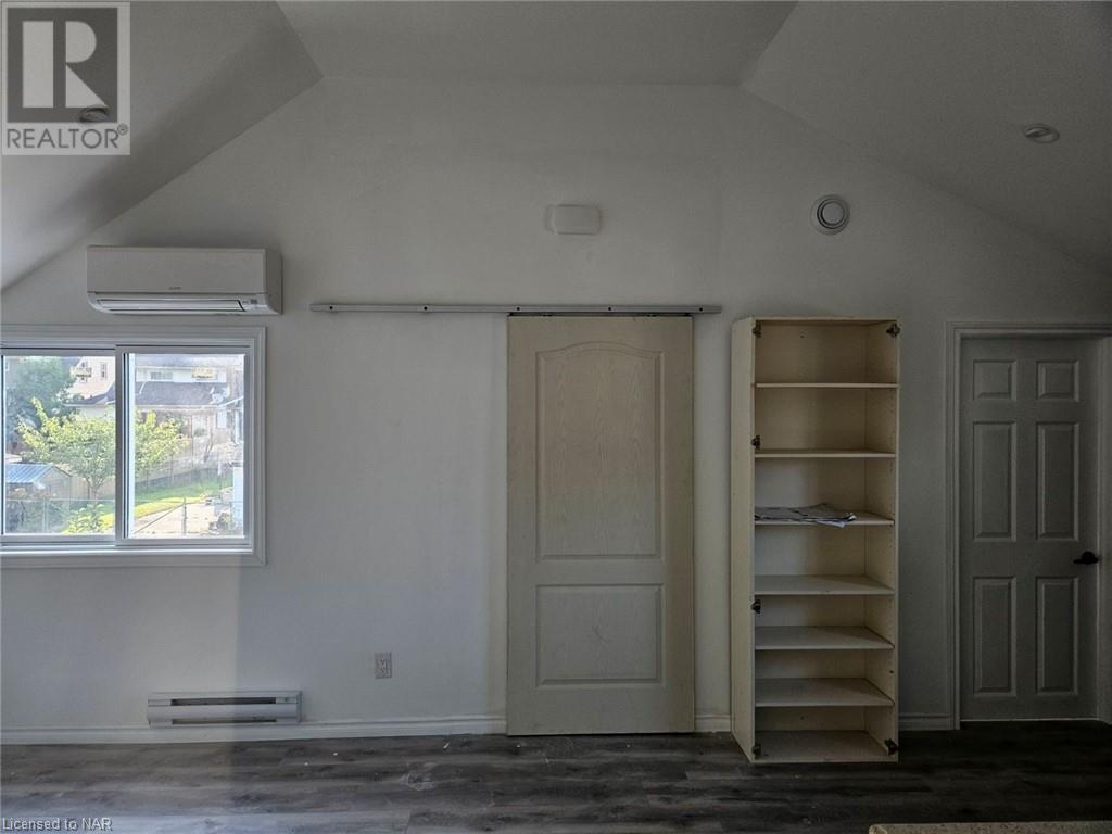5127 Second Avenue, Niagara Falls, Ontario  L2E 4J8 - Photo 20 - 40493365