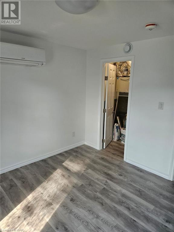 5127 Second Avenue, Niagara Falls, Ontario  L2E 4J8 - Photo 25 - 40493365