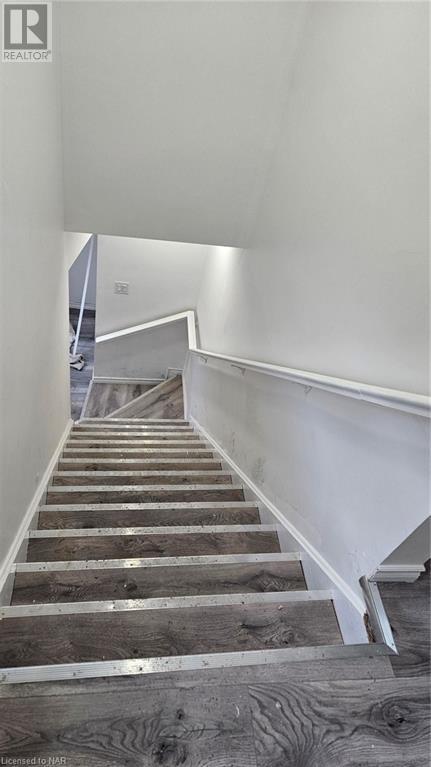 5127 Second Avenue, Niagara Falls, Ontario  L2E 4J8 - Photo 49 - 40493365