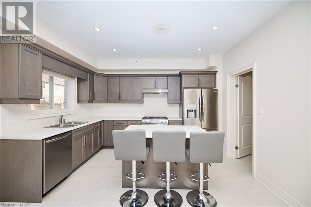 14 Overholt Drive, Thorold, Ontario  L0S 1K0 - Photo 15 - 40494126