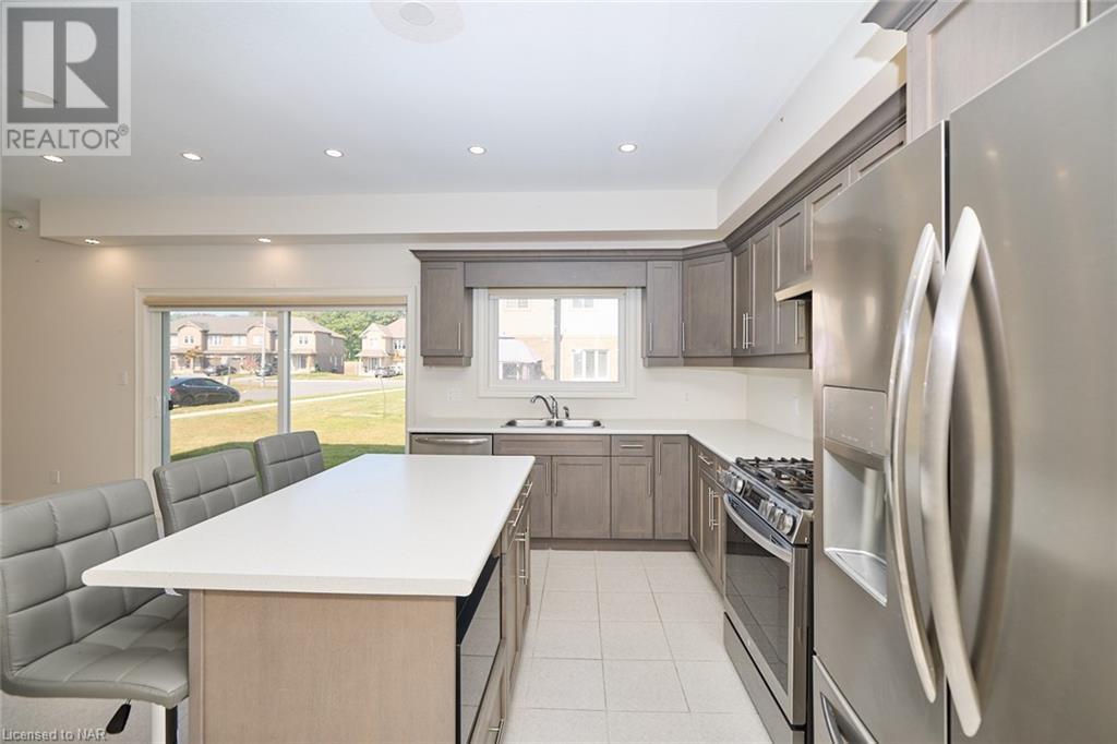 14 Overholt Drive, Thorold, Ontario  L0S 1K0 - Photo 16 - 40494126
