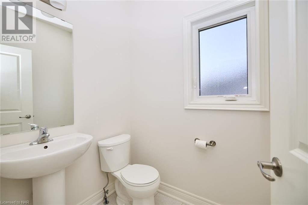 14 Overholt Drive, Thorold, Ontario  L0S 1K0 - Photo 17 - 40494126