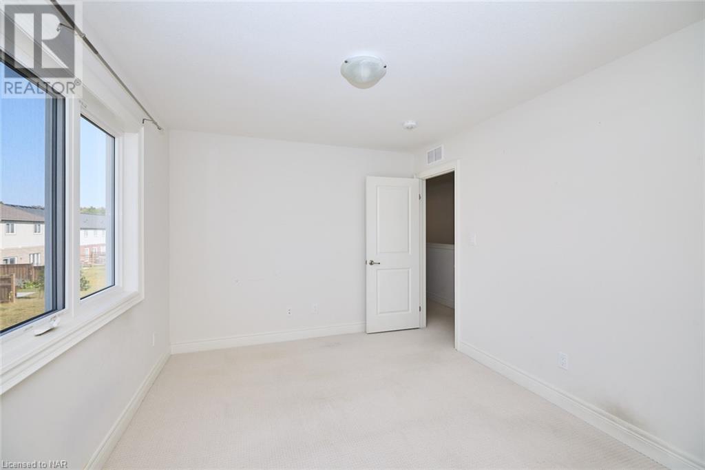14 Overholt Drive, Thorold, Ontario  L0S 1K0 - Photo 25 - 40494126