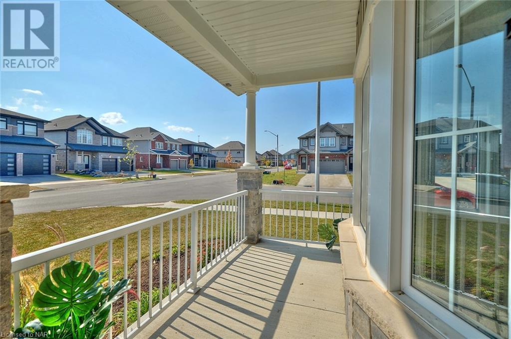14 Overholt Drive, Thorold, Ontario  L0S 1K0 - Photo 4 - 40494126