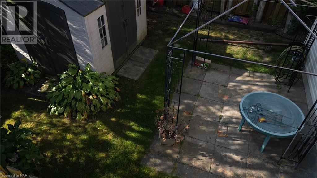 3253 Butler Place, Niagara Falls, Ontario  L2J 3K3 - Photo 13 - 40494095