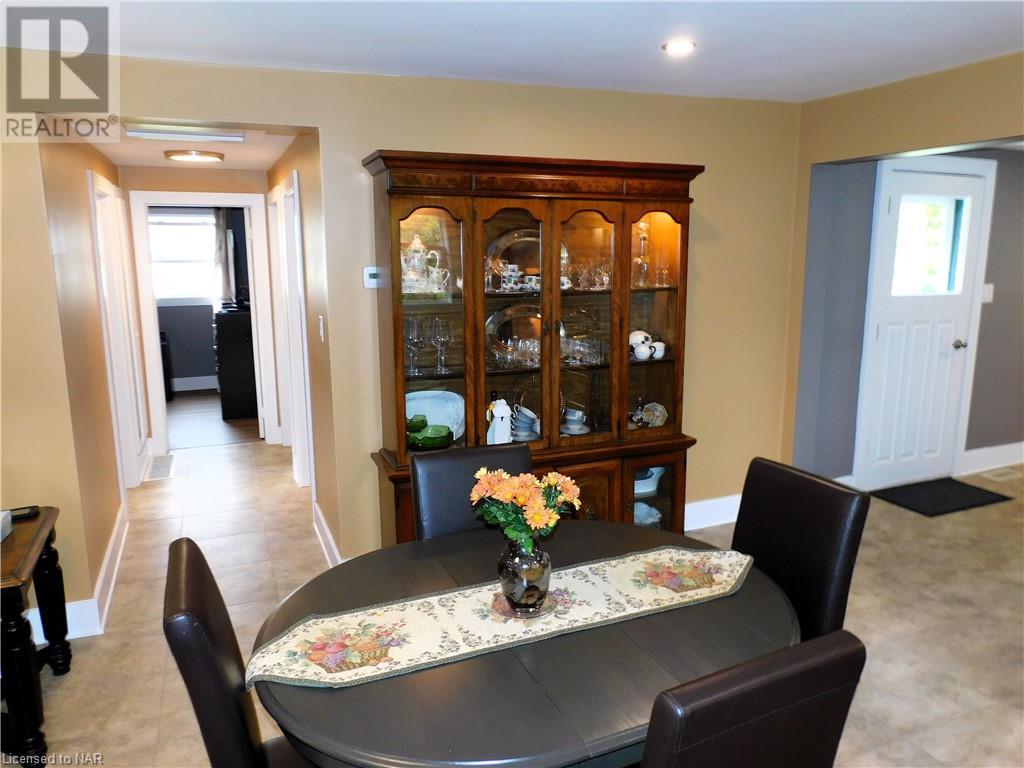 11 White Avenue, Fort Erie, Ontario  L2A 1C6 - Photo 11 - 40490163