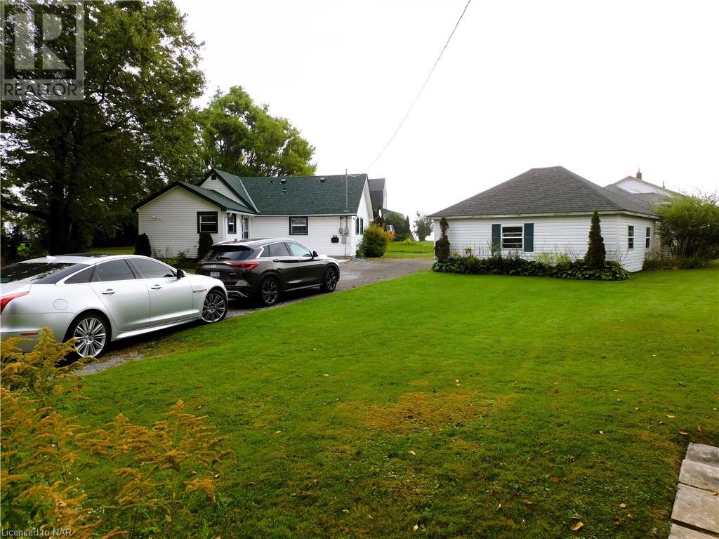 11 White Avenue, Fort Erie, Ontario  L2A 1C6 - Photo 4 - 40490163