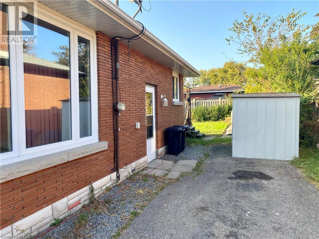 6940 Richmond Crescent, Niagara Falls, Ontario  L2G 5W6 - Photo 17 - 40492821