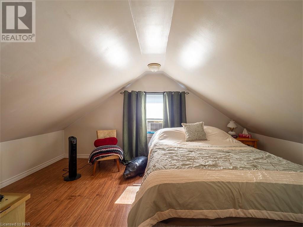 848 Steele Street, Port Colborne, Ontario  L3K 4Z6 - Photo 11 - 40489728