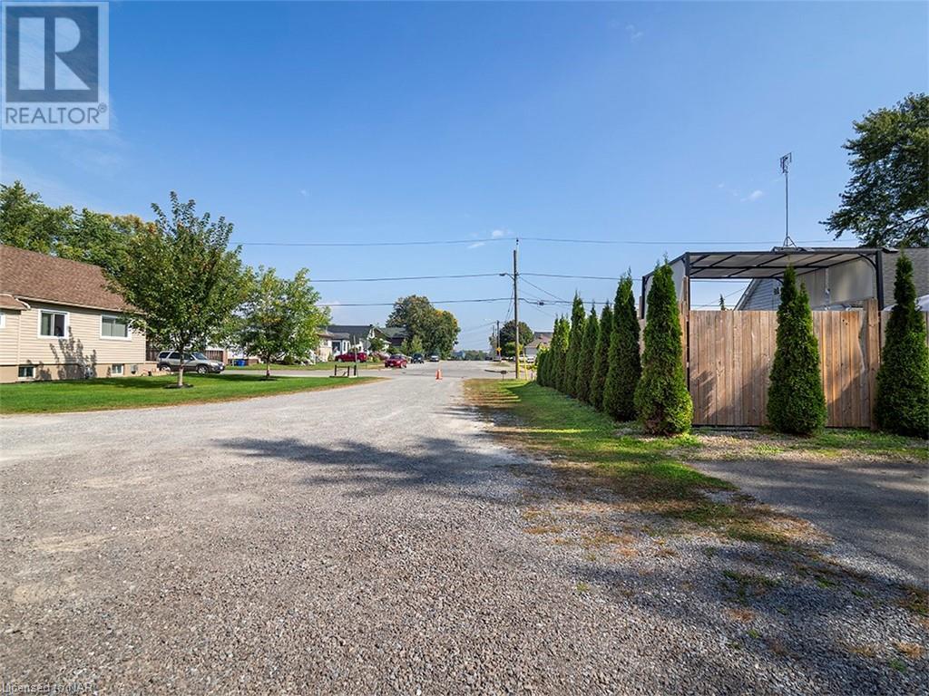 848 Steele Street, Port Colborne, Ontario  L3K 4Z6 - Photo 21 - 40489728