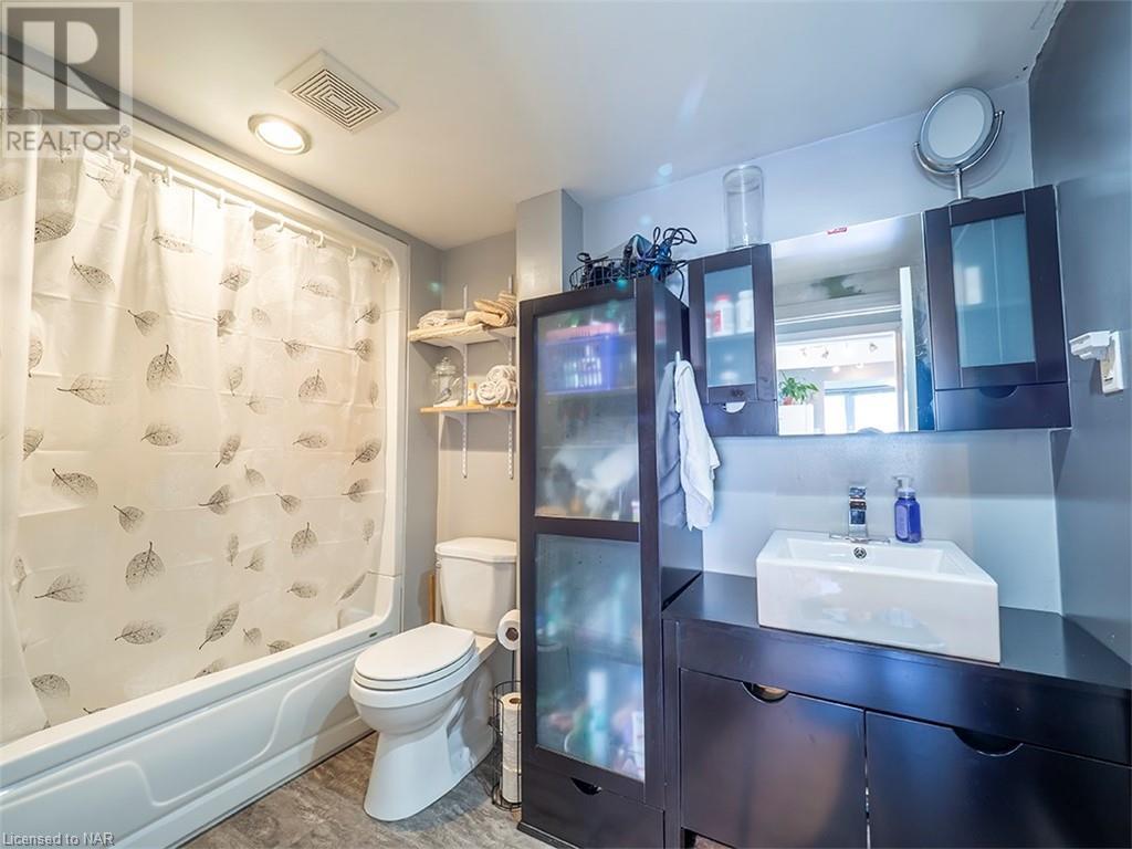 848 Steele Street, Port Colborne, Ontario  L3K 4Z6 - Photo 9 - 40489728
