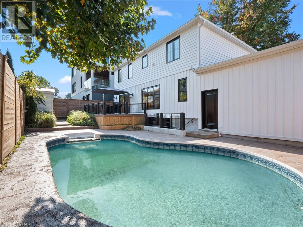 14 Pawling Street, St. Catharines, Ontario  L2N 5M2 - Photo 39 - 40494151