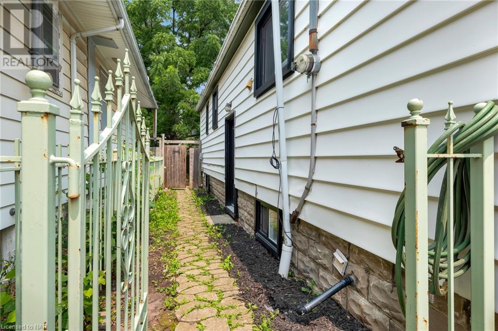 1861 Main Street E Unit# Lower, Hamilton, Ontario  L8H 1G2 - Photo 21 - 40496208