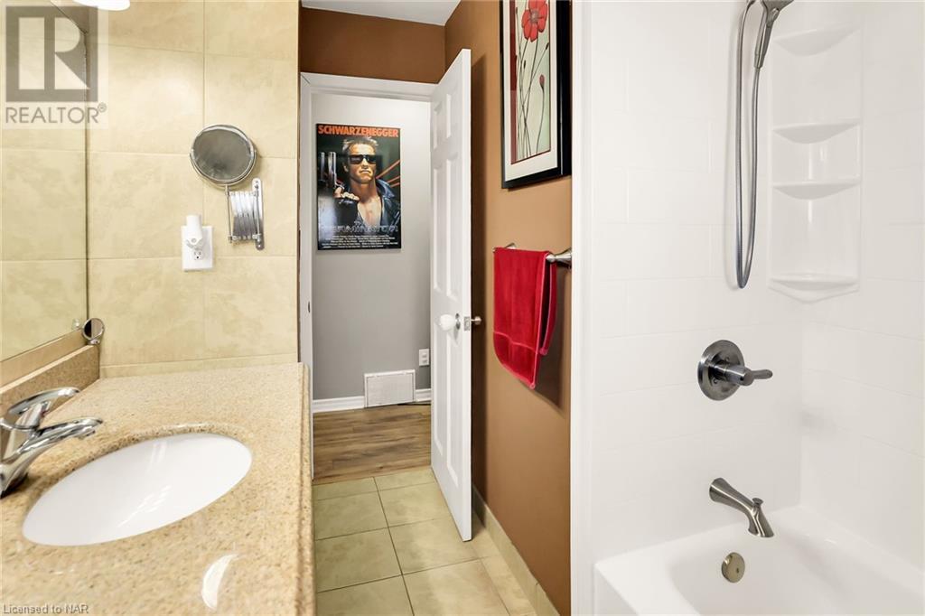 8321 Breadner Crescent, Niagara Falls, Ontario  L2G 6N6 - Photo 14 - 40495752