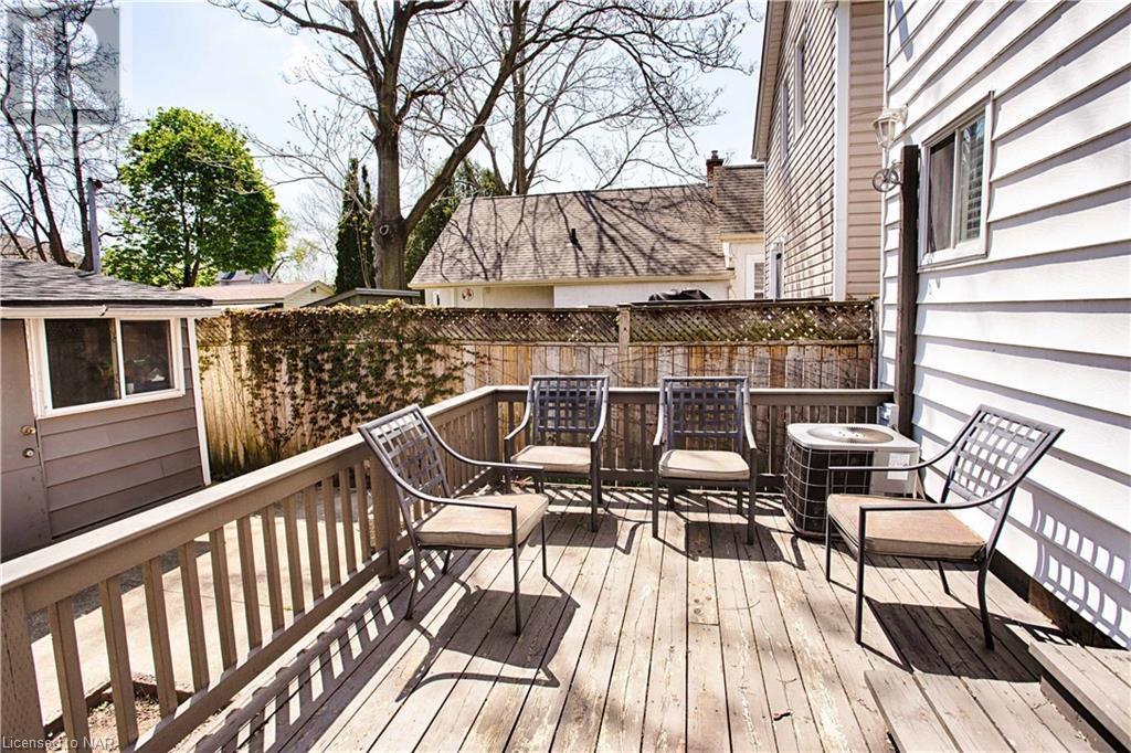 32 Edmund Street, St. Catharines, Ontario  L2R 2G2 - Photo 15 - 40494712