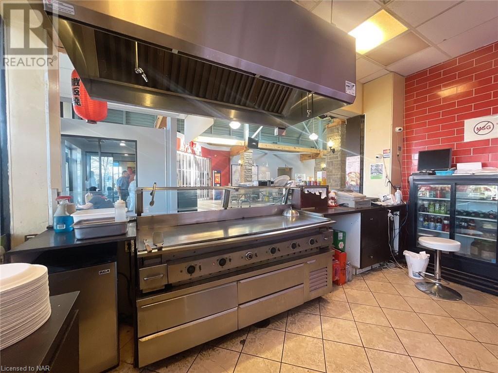 495 YORK Road Unit# A, niagara-on-the-lake, Ontario