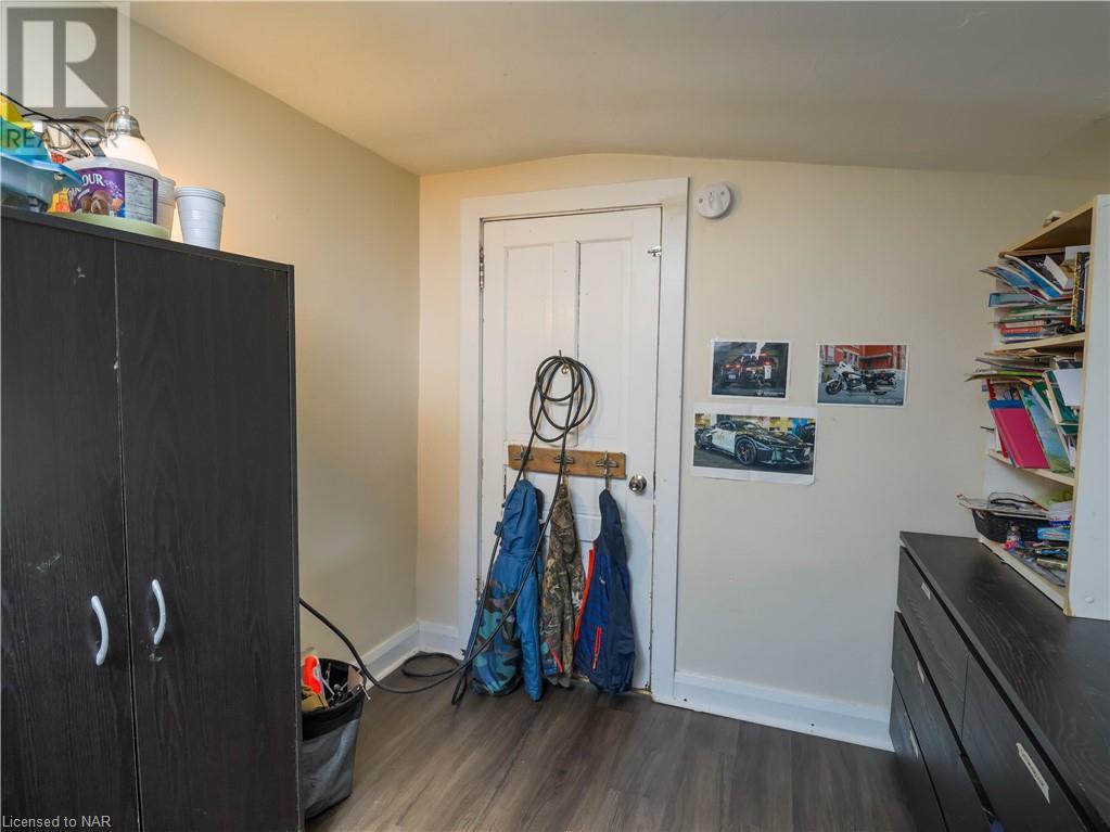 31 Metcalfe Street, Thorold, Ontario  L2V 2Z7 - Photo 33 - 40494106