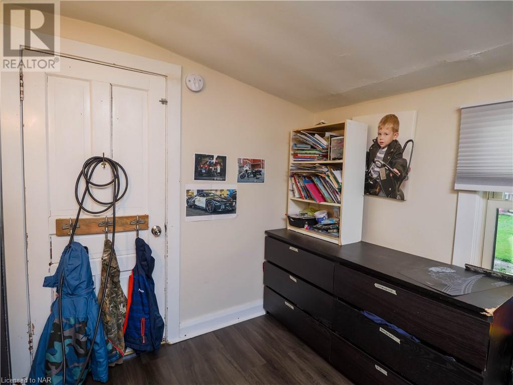 31 Metcalfe Street, Thorold, Ontario  L2V 2Z7 - Photo 34 - 40494106