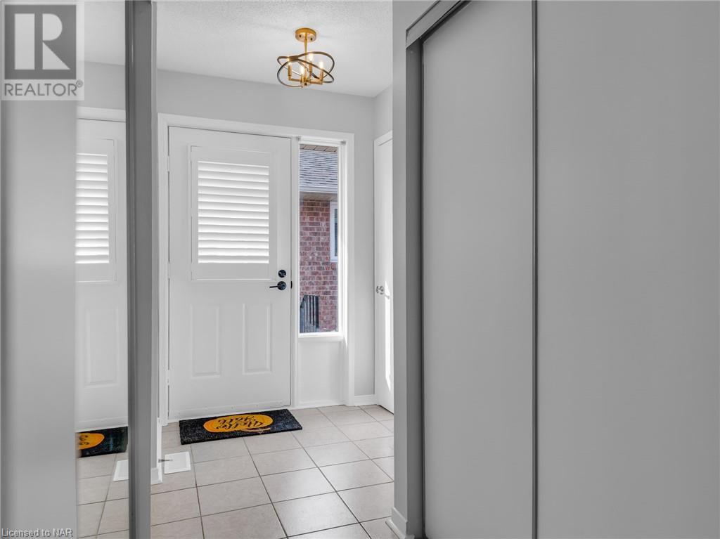 122 Bunting Road Unit# 114, St. Catharines, Ontario  L2P 3X7 - Photo 2 - 40493712