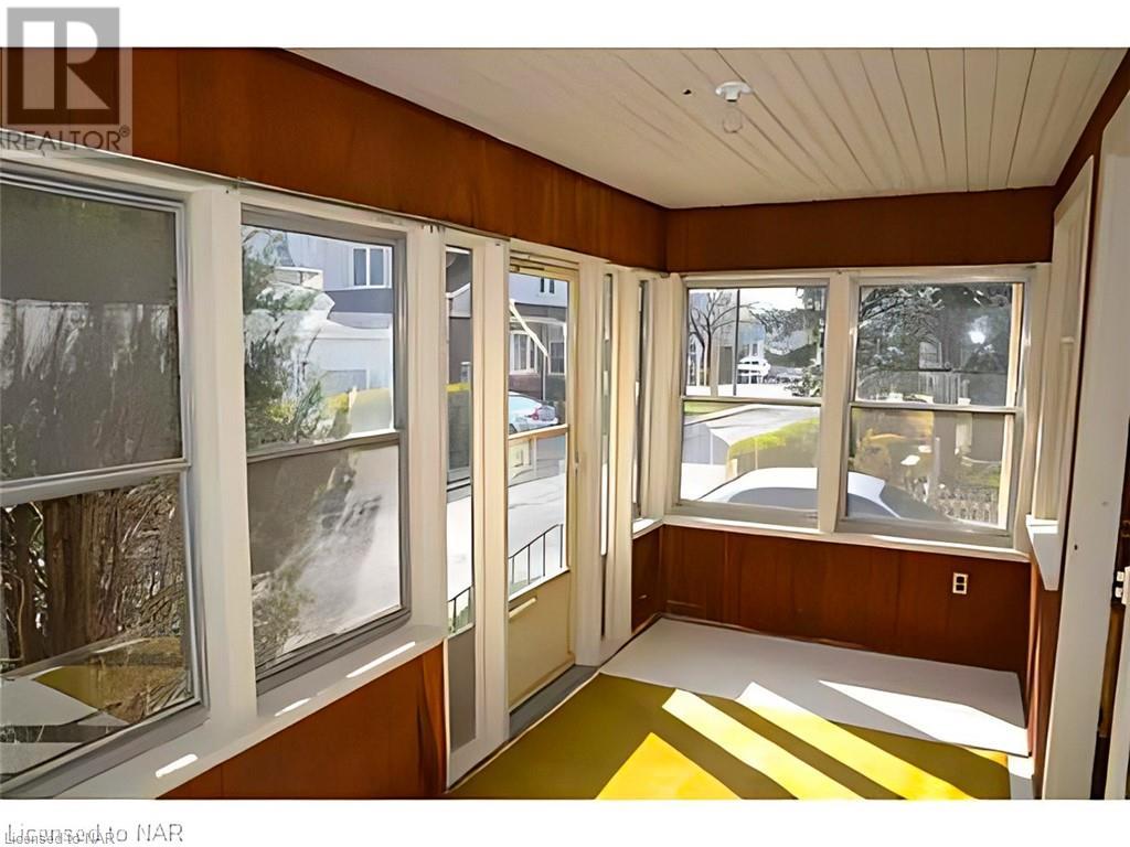 4913 Flynn Court, Niagara Falls, Ontario  L2E 3Z5 - Photo 2 - 40497248