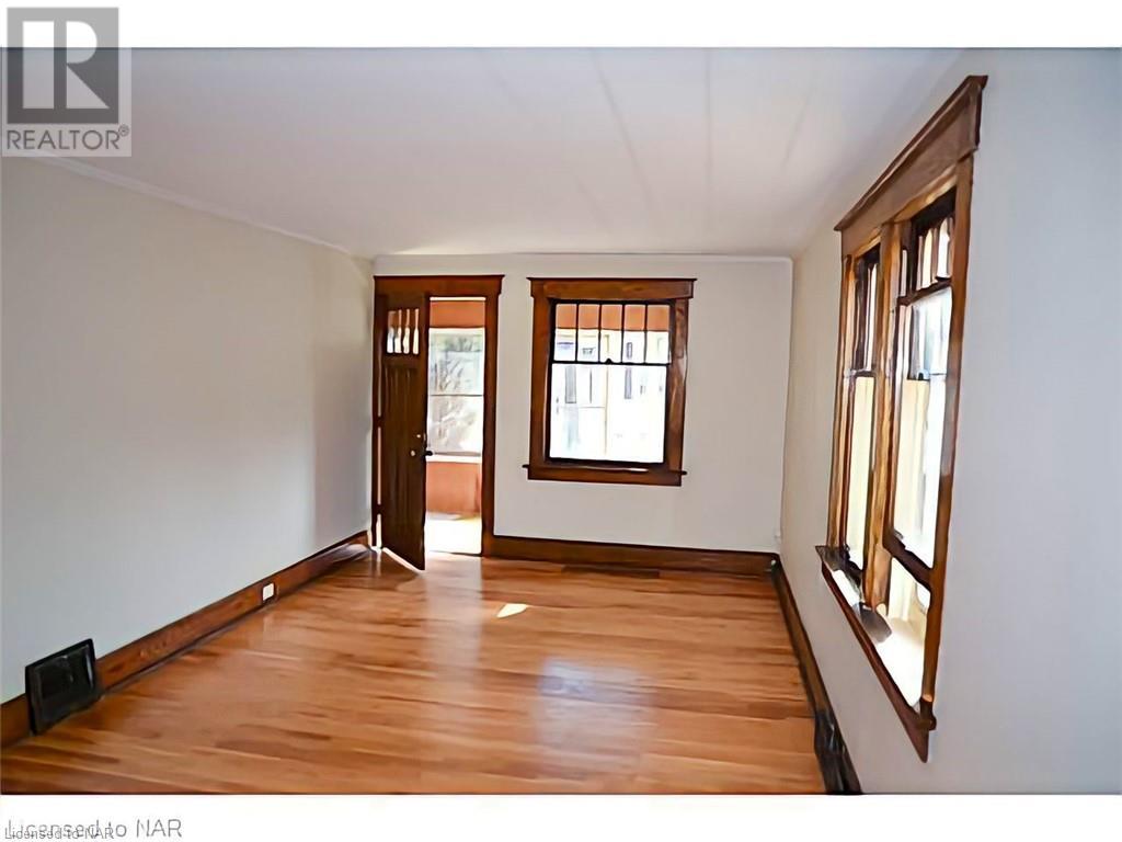 4913 Flynn Court, Niagara Falls, Ontario  L2E 3Z5 - Photo 3 - 40497248