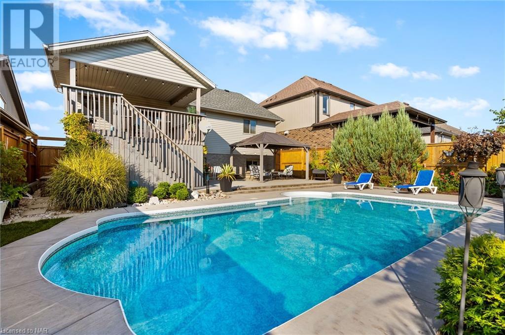 8826 Angie Drive Drive, Niagara Falls, Ontario  L2H 0H9 - Photo 6 - 40494421