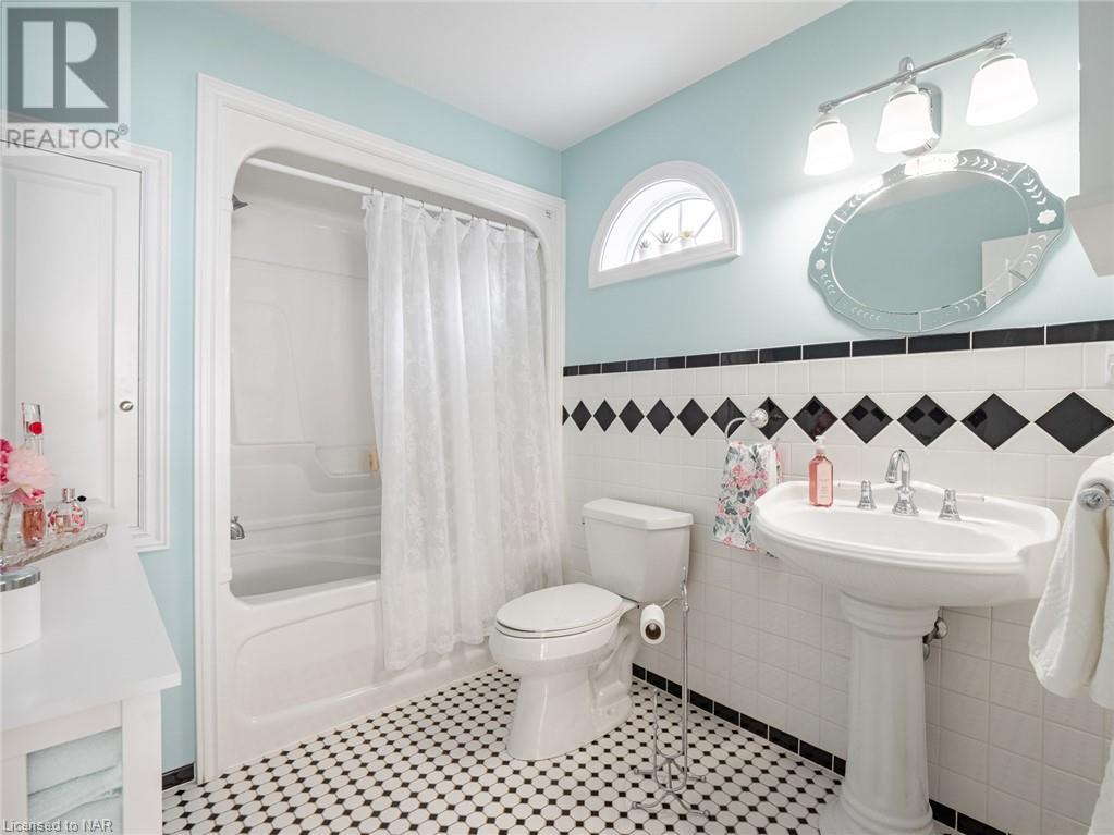 175 Lakeshore Road W, Port Colborne, Ontario  L3K 2S2 - Photo 34 - 40497361
