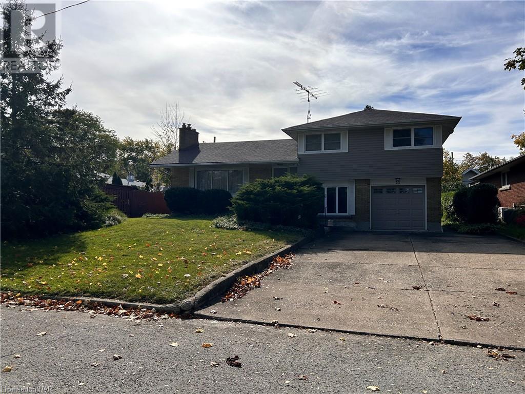 22 Strathmore Road, St. Catharines, Ontario  L2T 2C5 - Photo 2 - 40498245
