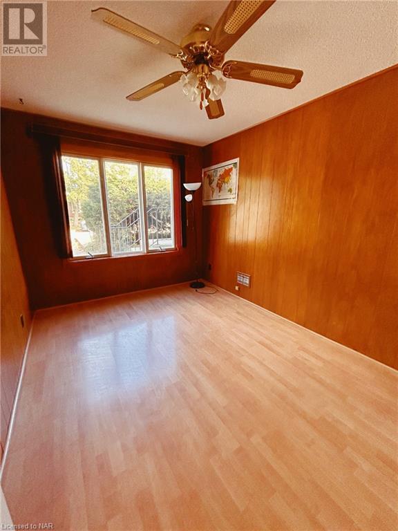 22 Strathmore Road, St. Catharines, Ontario  L2T 2C5 - Photo 21 - 40498245