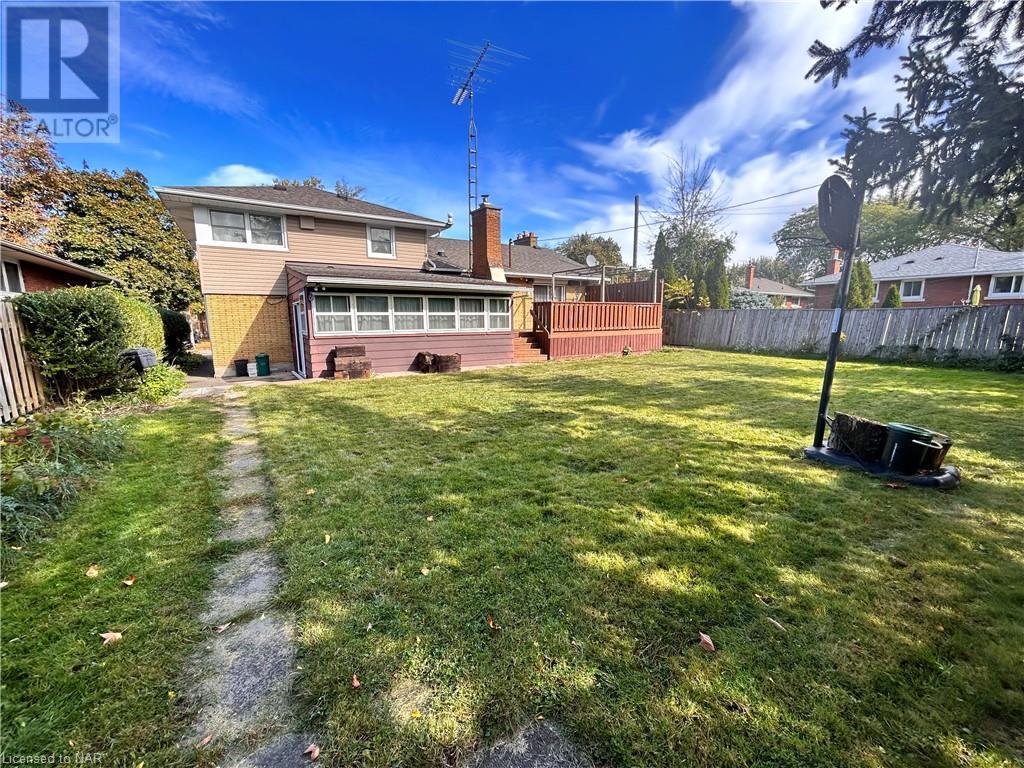 22 Strathmore Road, St. Catharines, Ontario  L2T 2C5 - Photo 30 - 40498245