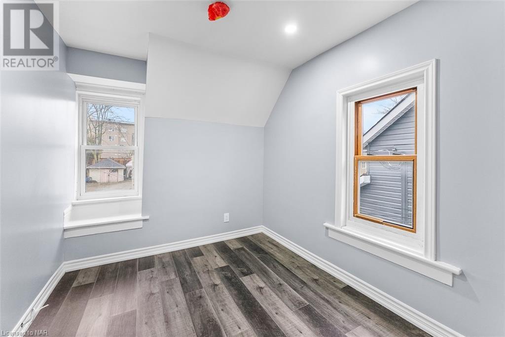 30 - 30 1/2 Division Street, St. Catharines, Ontario  L2R 3G2 - Photo 34 - 40497516