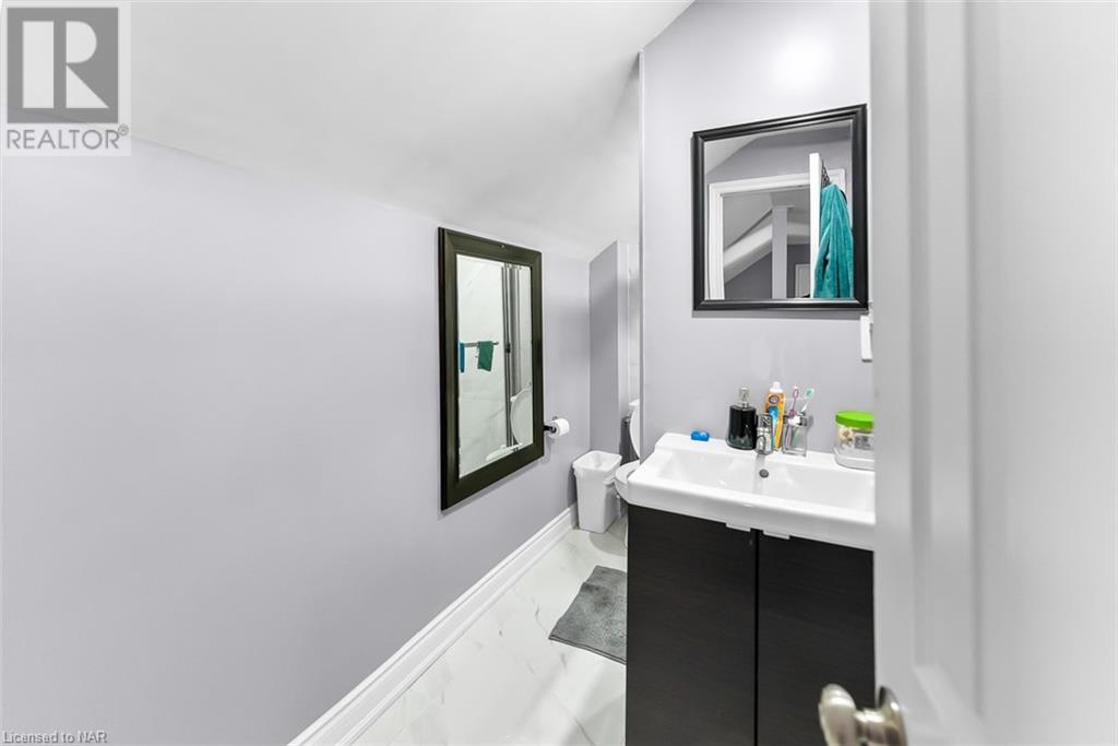 30 - 30 1/2 Division Street, St. Catharines, Ontario  L2R 3G2 - Photo 5 - 40497516