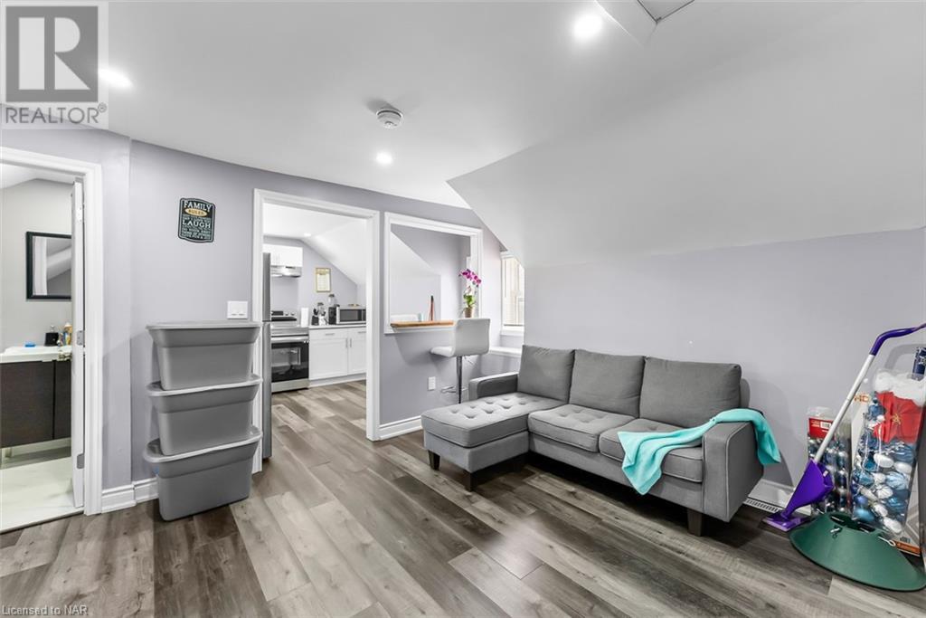 30 - 30 1/2 Division Street, St. Catharines, Ontario  L2R 3G2 - Photo 8 - 40497516