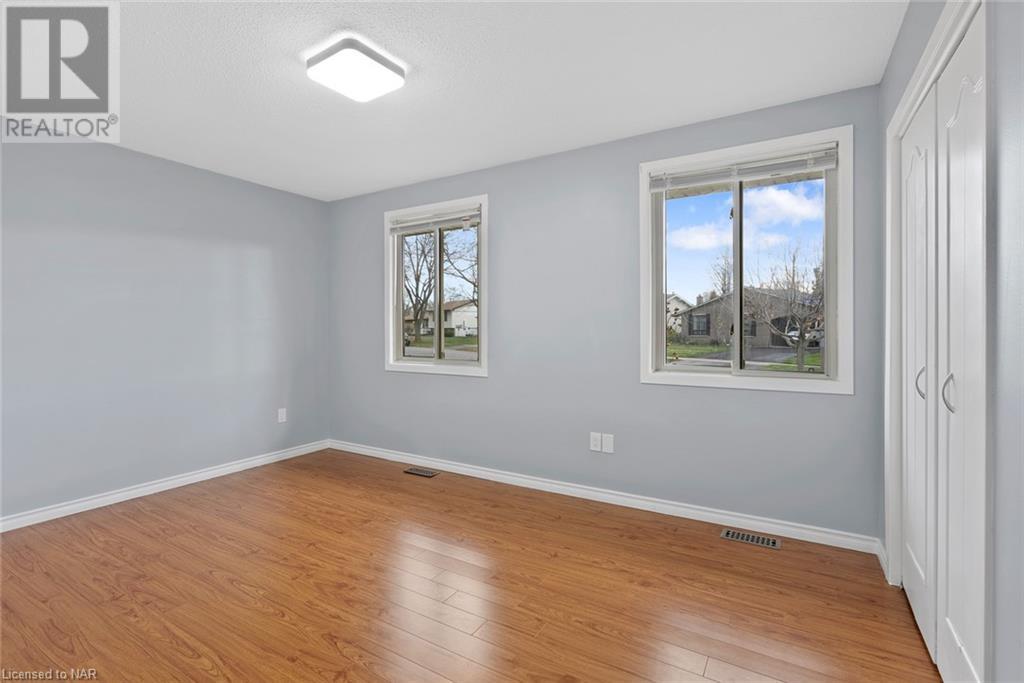 7229 Harriman Street, Niagara Falls, Ontario  L2J 3W6 - Photo 13 - 40497498