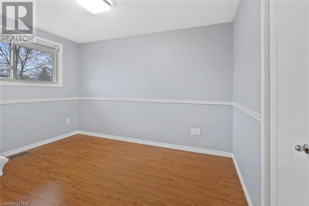 7229 Harriman Street, Niagara Falls, Ontario  L2J 3W6 - Photo 14 - 40497498